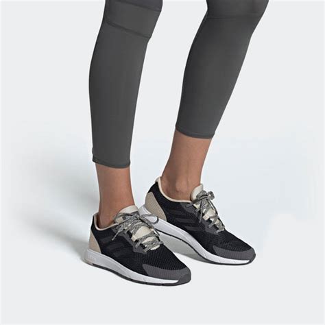 adidas ee9933|adidas Sooraj EE9933 Women’s Size 6 Black Taupe Running.